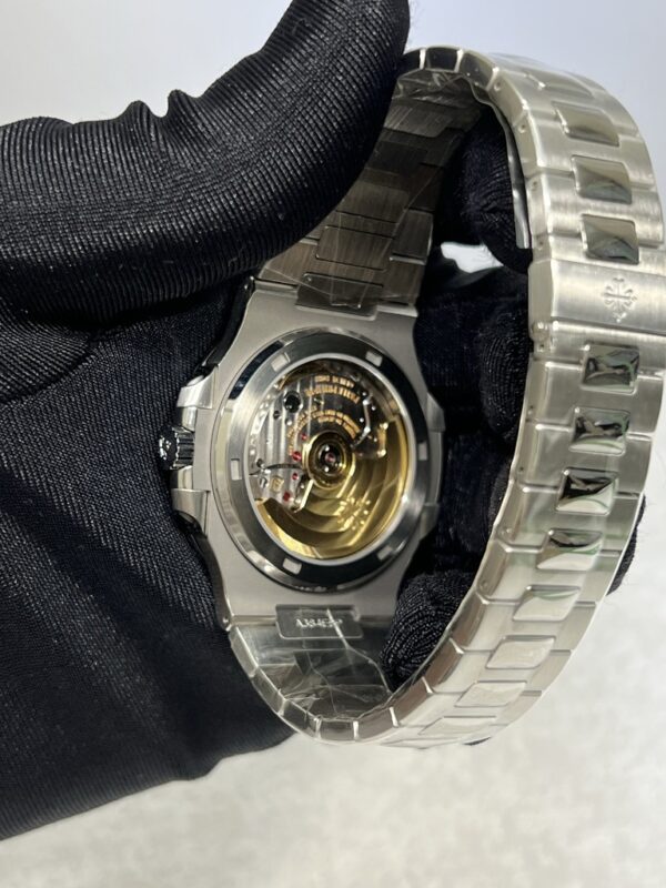 Patek Philippe Nautilus Green5711 Replica Watches | Shop Now