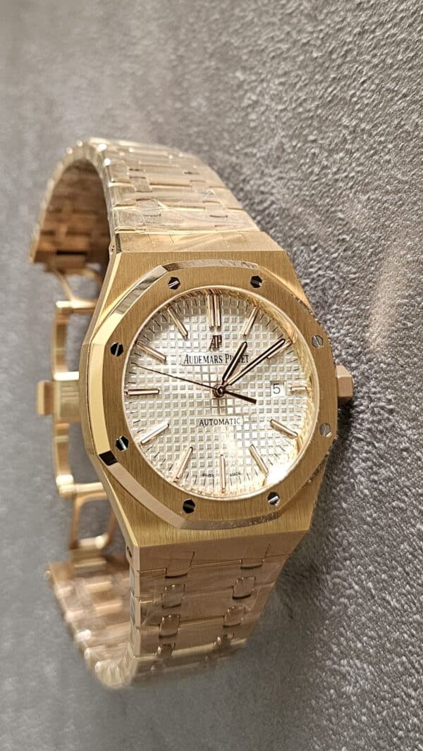 Buy Audemars Piguet 15400 Replica Watch | Ticker24 Watches