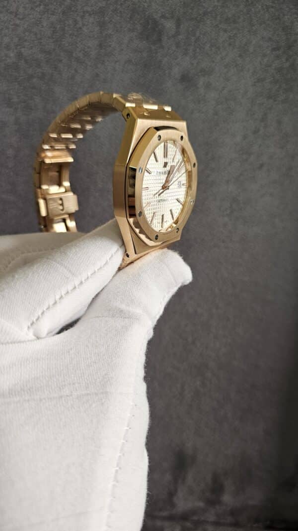 Buy Audemars Piguet 15400 Replica Watch | Ticker24 Watches