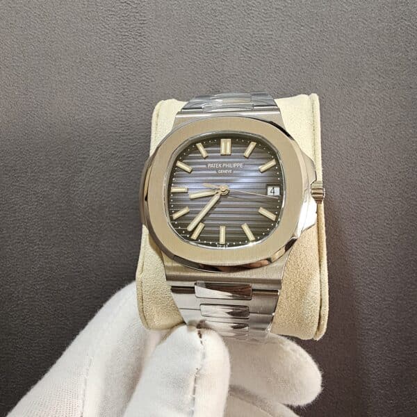 Patek Philippe Nautilus 5711/1A-010 Replica Watch | Shop Now