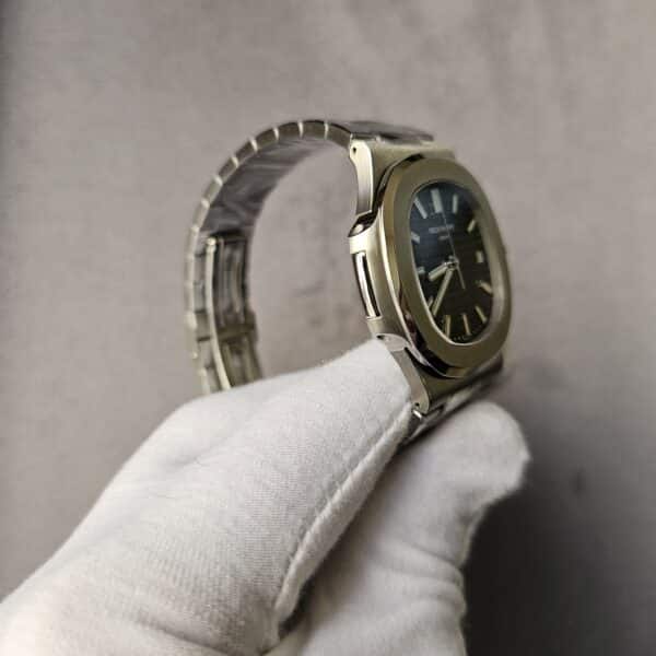 Patek Philippe Nautilus 5711/1A-010 Replica Watch | Shop Now