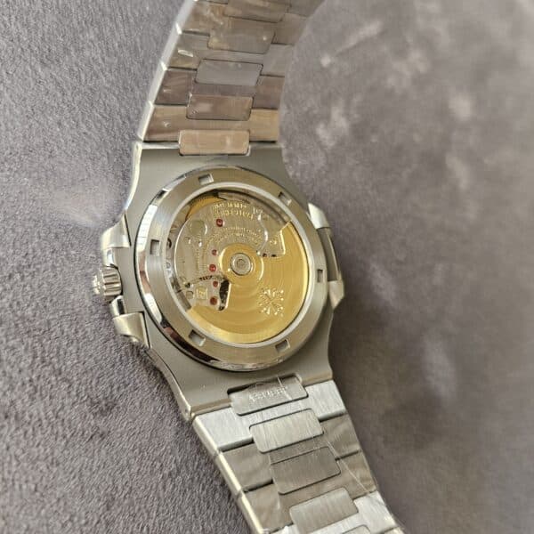 Patek Philippe Nautilus 5711/1A-010 Replica Watch | Shop Now