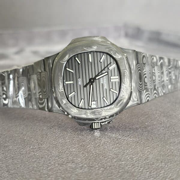 Buy Patek Philippe Nautilus 5711 Replica Watches in Dubai