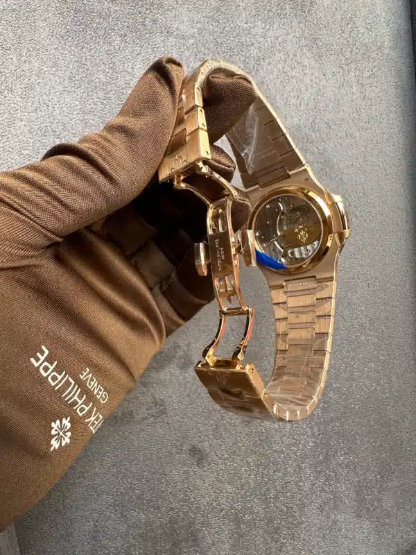 Patek Philippe Nautilus 5712/1R-001 Replica Watch - Ticker24
