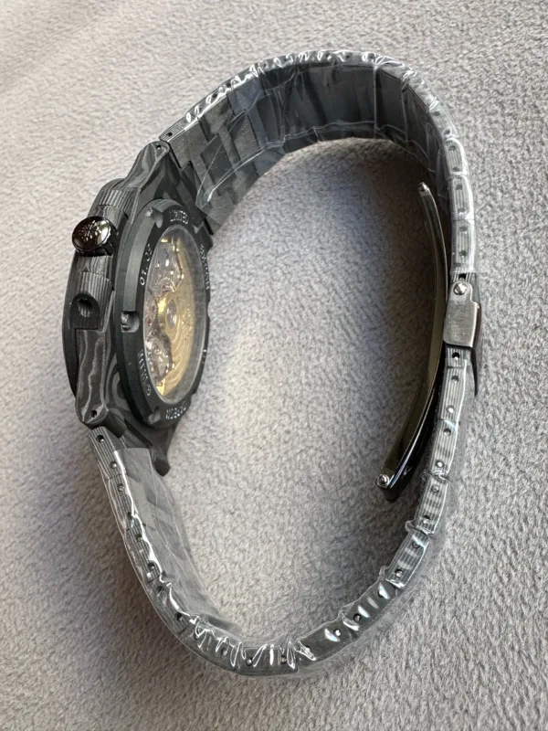 Patek Philippe Nautilus 5711 Replica Watch in UAE