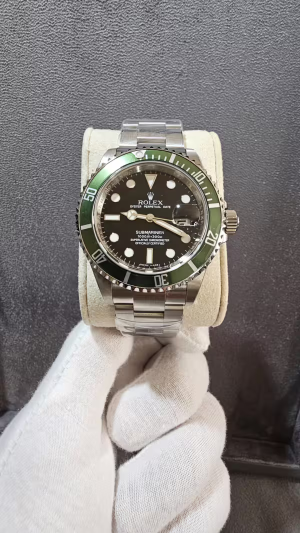 Rolex Submarine Date Kermit Top Quality Replica Watch in UAE
