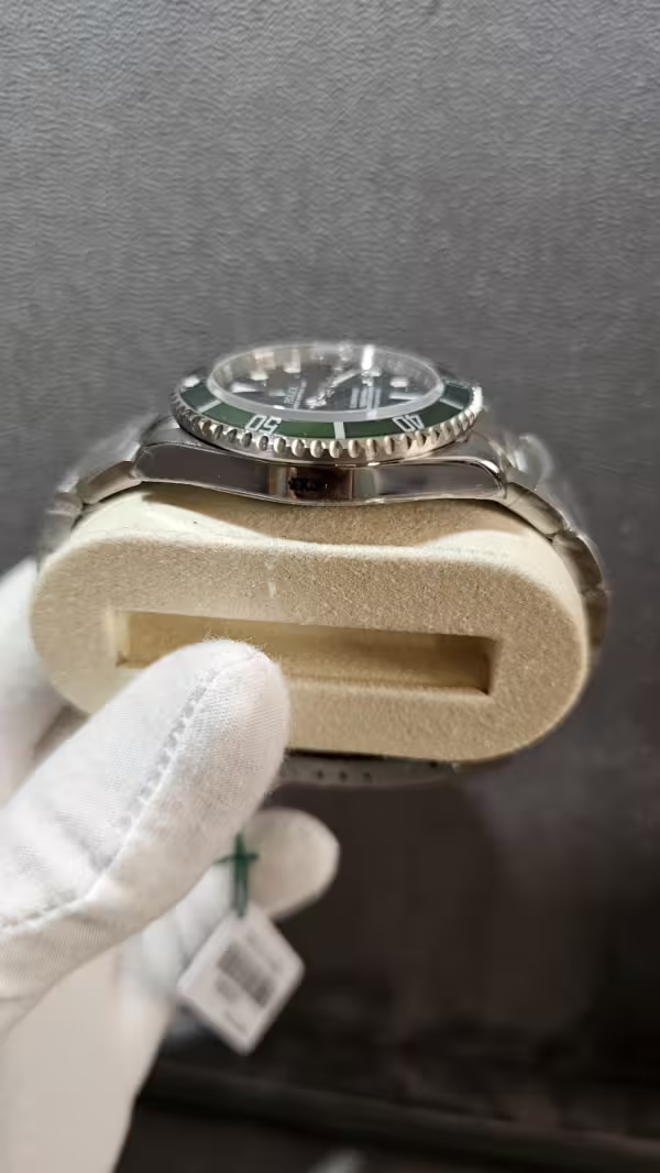 Rolex Submarine Date Kermit Top Quality Replica Watch in UAE