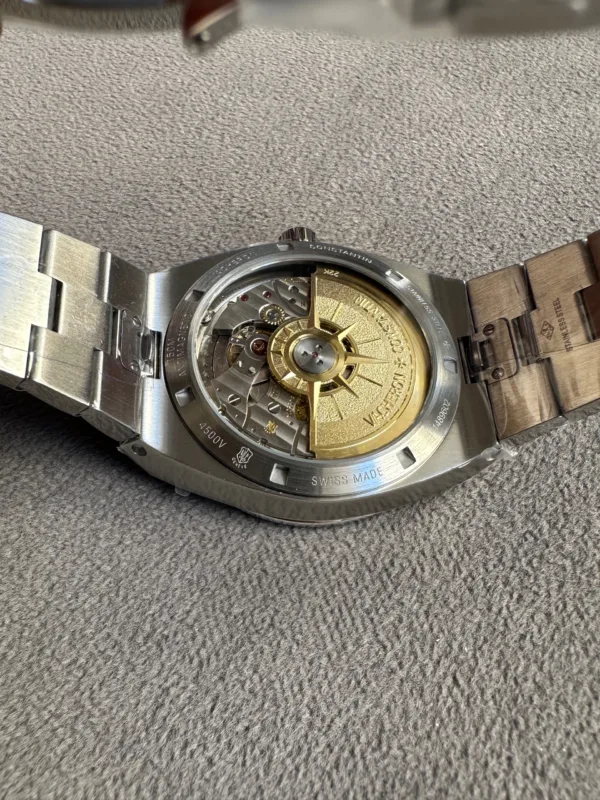 Best Vacheron Constantin Overseas Green Dial Replica Watch